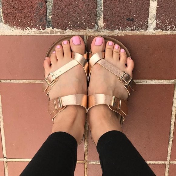 Mad Love | Shoes | Mad Love Prudence Footbed Sandals Rose Gold | Poshmark